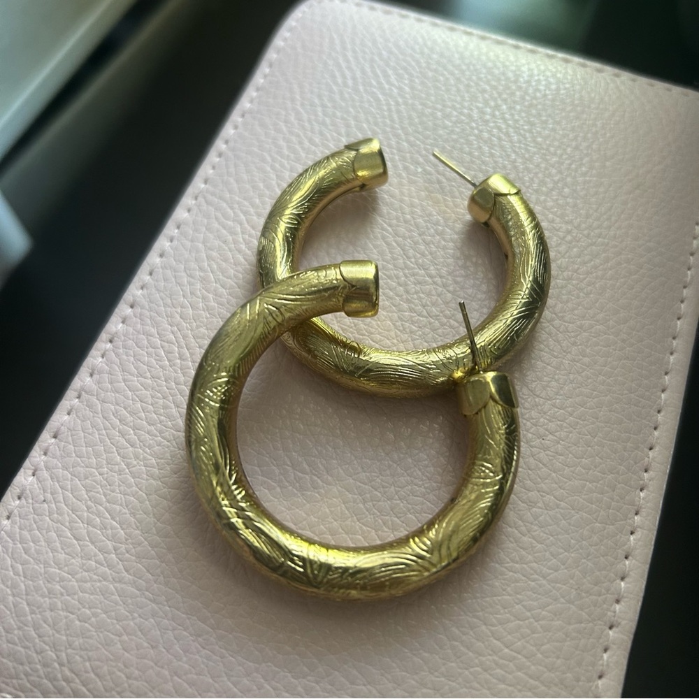 4/$20 Gold Tone Etched Hoop Earrings